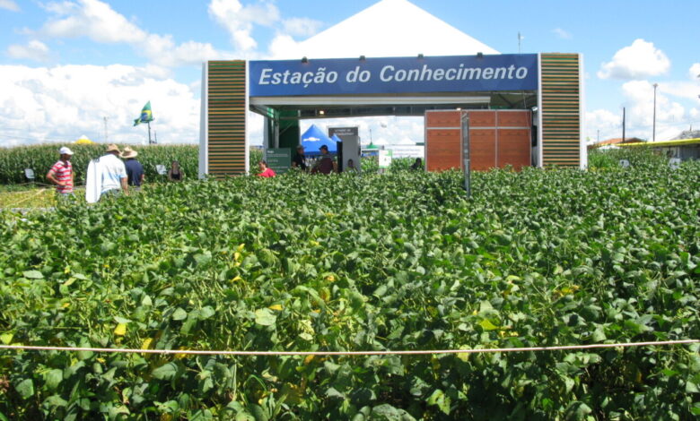 Estande da Embrapa, uma das antigas parceiras do Show Rural