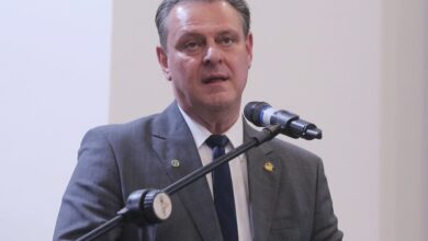 Carlos Favaro, ministro da Agricultura