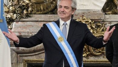 O presidente da Argentina, Alberto Fernández, pouco depois de receber a faixa presidencial - 10/12/2019